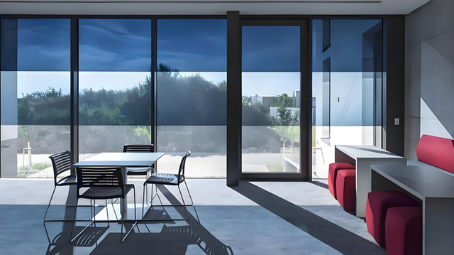 SPD Electrochromic thông minh phim chuyển đổi phim thủy tinh có thể chuyển đổi để bảo vệ tia cực tím, tiết kiệm năng lượng kiểm soát quyền riêng tư
